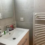 Prázdninový dům Kerjoa - Maison Familiale Avec Grand Jardin *