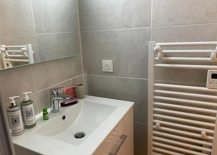 Vakantiehuis Kerjoa - Maison Familiale Avec Grand Jardin *