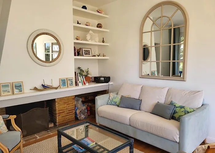 Vakantiehuis Kerjoa - Maison Familiale Avec Grand Jardin *