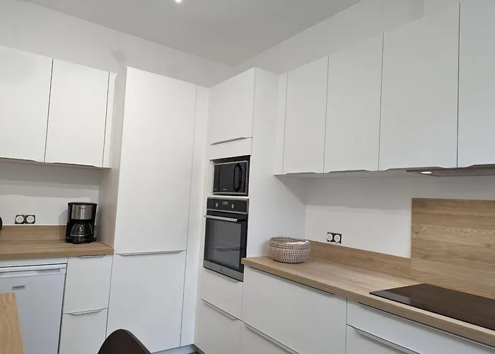 Vakantiehuis Kerjoa - Maison Familiale Avec Grand Jardin